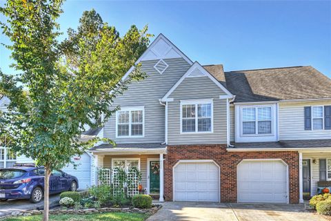 8206 Churchton Place sold home in Southgate Commons, Charlotte, NC