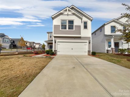 3905 Woodland View Drive