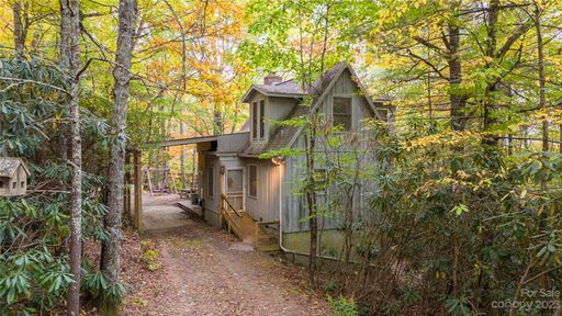 79 Bear Wallow Drive sold home in Bear Den Acres, Spruce Pine, NC