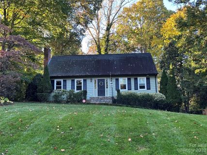 237 32nd Avenue sold home in W L Mitchell Estate, Hickory, NC