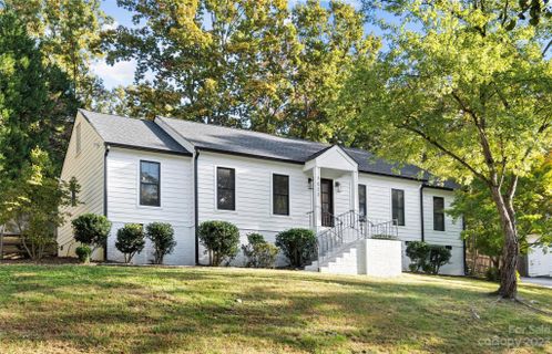7522 Hawkstand Lane