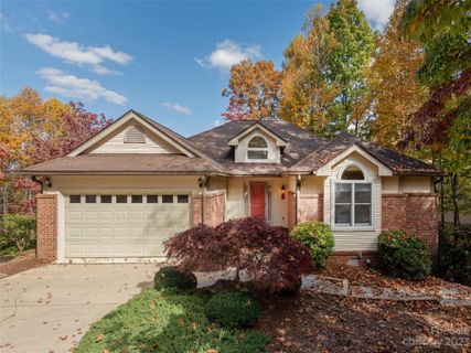 7 Governors Drive