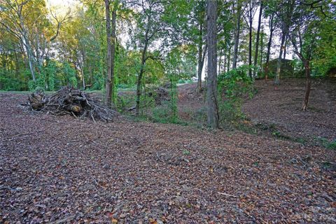 707 Ralphs Boulevard sold home in West Palm Acres, Gastonia, NC