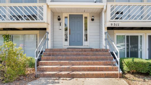9511 Shannon Green Drive E sold home in Shannon Green, Charlotte, NC