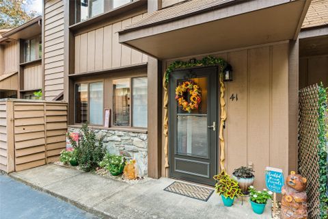 41 George Circle 11 sold home in Cedarwood Villas, Maggie Valley, NC