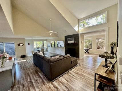 8911 St Croix Lane