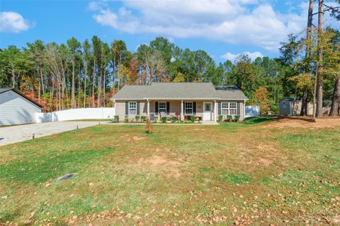 962 Westminster Drive sold home in Cloisters, Lancaster, SC