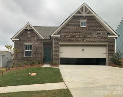 1013 Scotch Meadows Loop