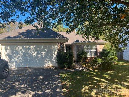 5137 Burnaby Court sold home in Edgefield, Charlotte, NC