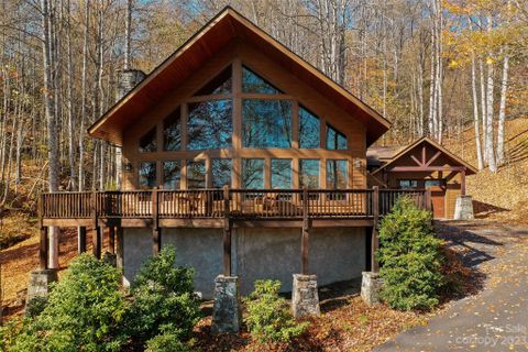 152 Cardinal Lane