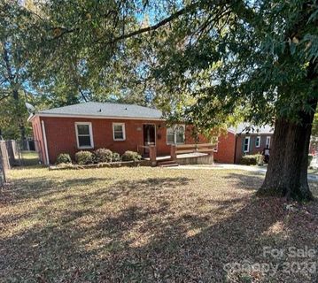 313 Lander Street sold home in Central Place, Charlotte, NC