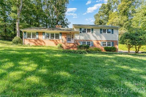 3482 Stimpson Drive sold home in Grandview, Pfafftown, NC
