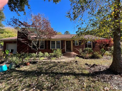 2425 Old Cedarwood Drive sold home in Quail Hollow Park, Concord, NC