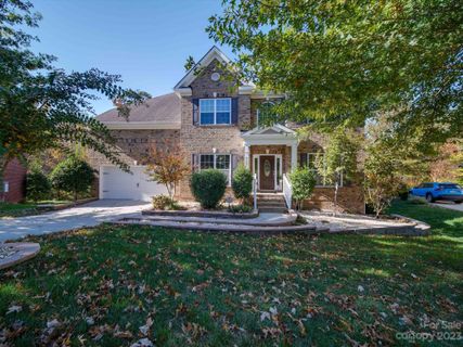 6424 Donnegal Farm Road sold home in Canterbury Place, Charlotte, NC