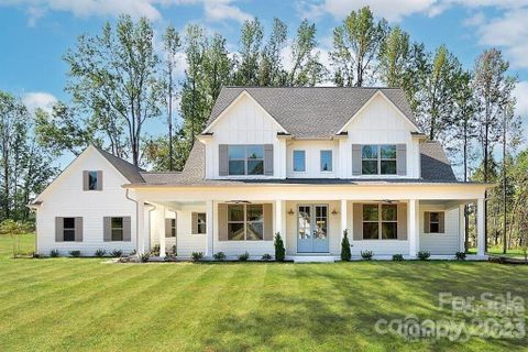 6519 Rehobeth Road sold home in Spring Valley, Waxhaw, NC