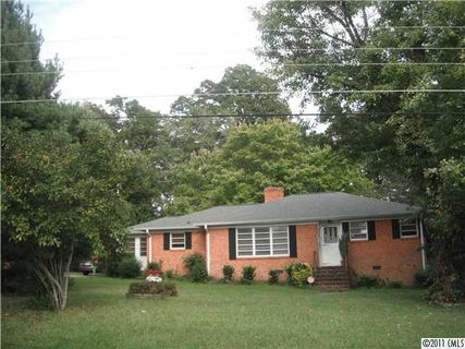 5100 Dogwood Place sold home in Lakeview Manor, Charlotte, NC