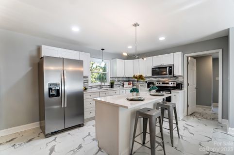 2127 Stonewood Drive