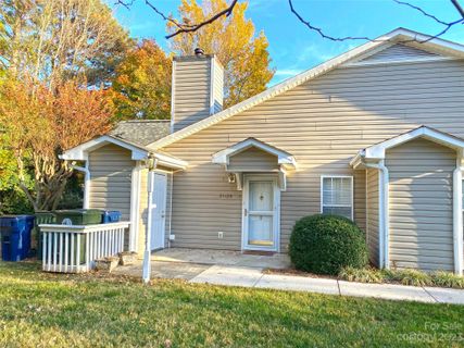 21128 Cold Spring Lane sold home in Lake Crest, Cornelius, NC