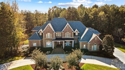 1203 Silver Arrow Court