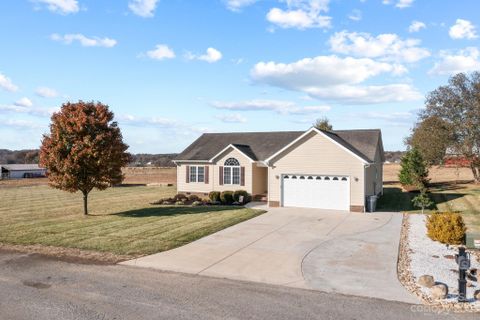 119 W Edinburgh Court sold home in Celtic Ridge, Statesville, NC
