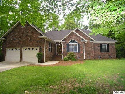 6179 Mountain Vine Lane