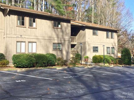 49 Lake Drive M-3 sold home in Laurel Park Villas, Laurel Park, NC