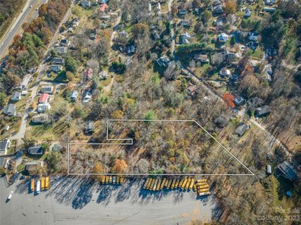 9999 High Street sold home in Broadmoor, Asheville, NC