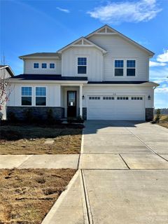 2645 Hattie Street 489