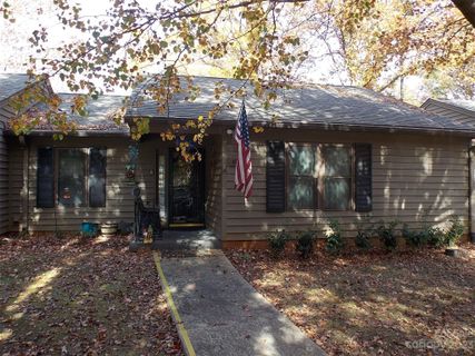 125 Cedar Hollow