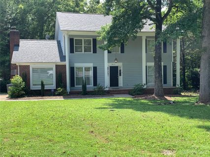7231 Leaves Lane