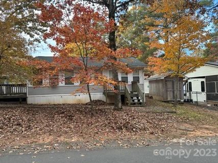 147 Deer Park Road