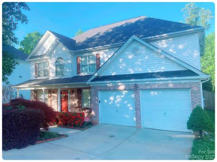 5020 Eagle Creek Drive sold home in Eagle Ridge, Charlotte, NC