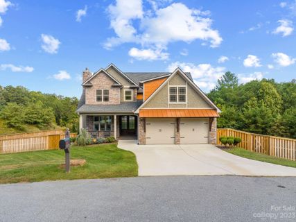 4 Magnolia Hill Court sold home in Magnolia Farms, Asheville, NC