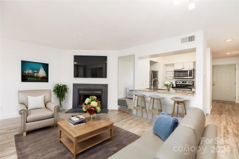 244 Cedar Street sold home in Cedar Street Commons, Charlotte, NC