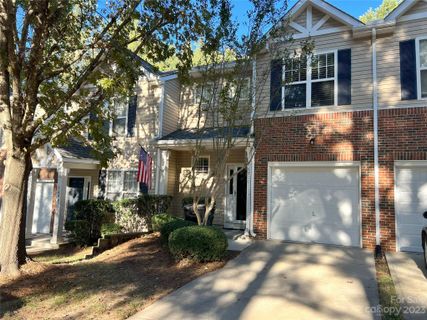 16911 Commons Creek Drive