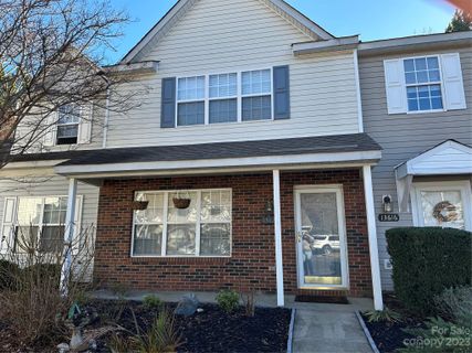 13620 Meade Glen Court
