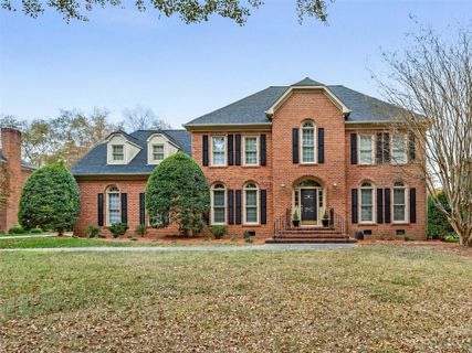 9341 Penshurst Trace