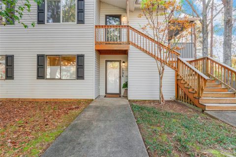 1794 Hunters Trail