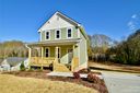 1002 N Oakwood Street sold home in Gastonia, SC