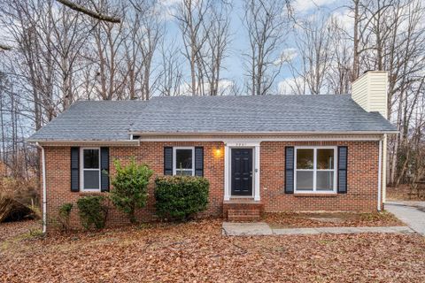 5801 Woodrock Court sold home in Rock Commons, Charlotte, NC