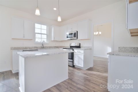 105 Megby Trail