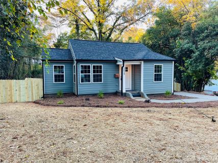 2628 Columbus Circle sold home in Regal Heights, Charlotte, NC