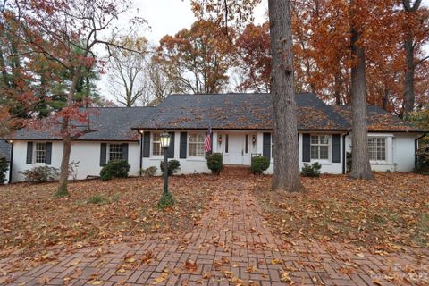 612 Peach Street sold home in Windsor, Shelby, NC