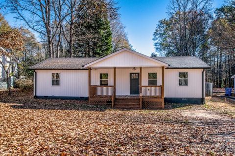 539 Dixie Drive sold home in Brookwood Terrace, Mooresville, NC