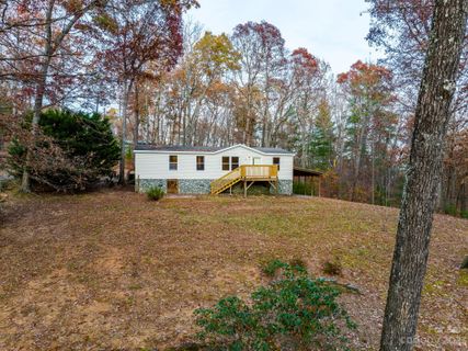 36 Castle Rock Trail sold home in Ridge Creek, Taylorsville, NC