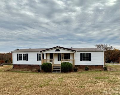 1221 Dudley Shoals Road sold home in Grace Point, Granite Falls, NC
