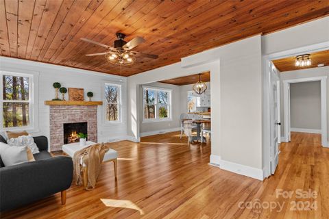 51 Riverview Drive sold home in Ellen Green, Canton, NC
