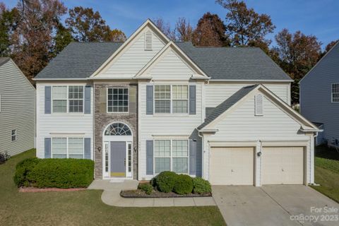 Previously sold for $605,000