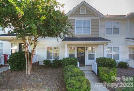 7134 Tom Castain Lane sold home in Carmel Heights, Charlotte, NC