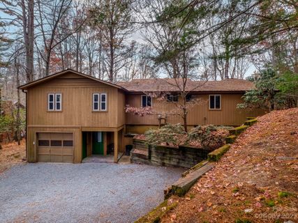 55 Dalonigei Court